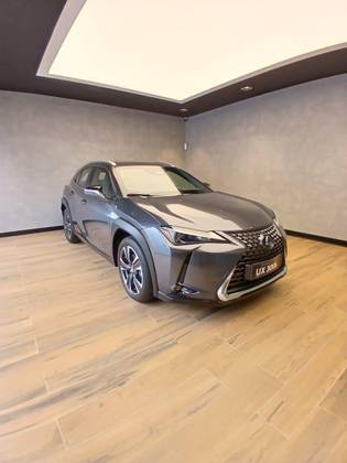 LEXUS UX 300h 2.0 VVT-I HYBRID CVT